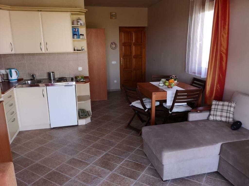 Horváth Apartman Fonyód Exterior foto